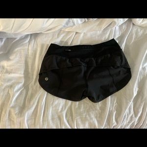Lululemon shorts black speed ups size 2